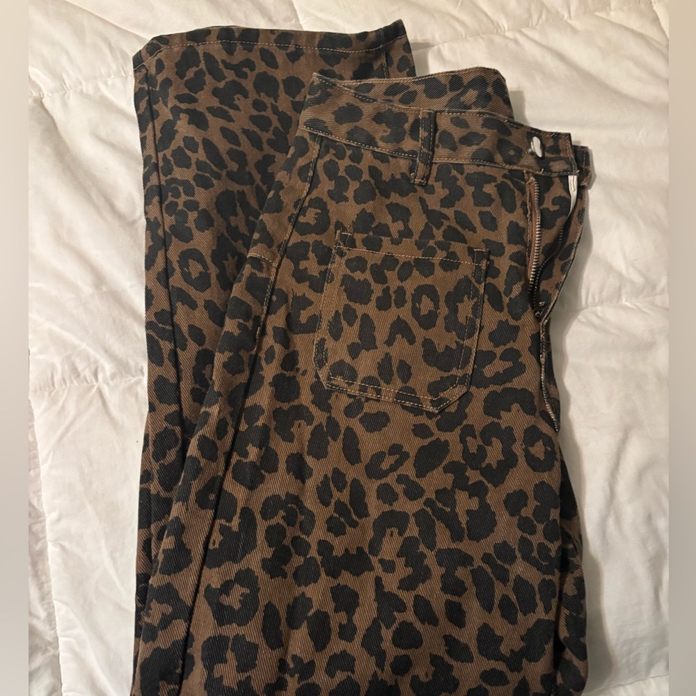 Cheetah flare pants